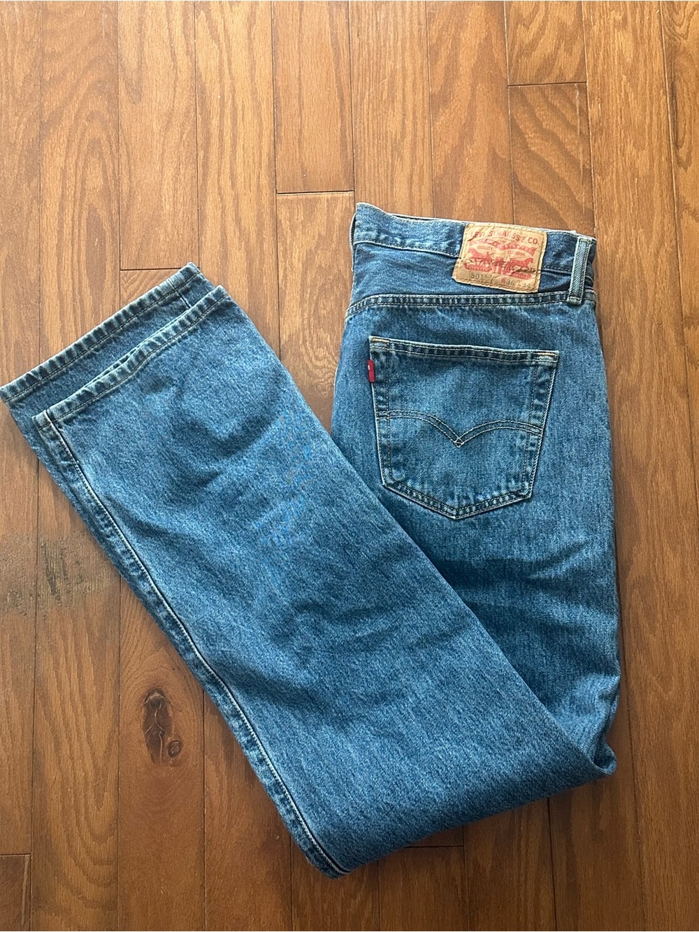 Levi's Men’s Classic Blue Denim 501 Jeans